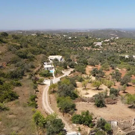 Casa Encantada 4*