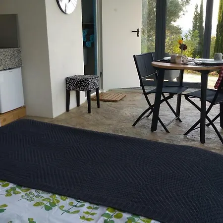 Casa Encantada 4*