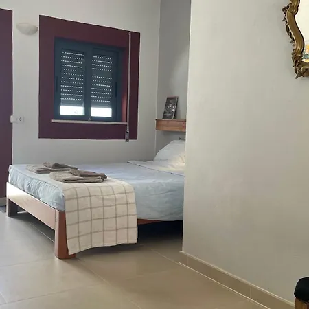 Casa Encantada 4*